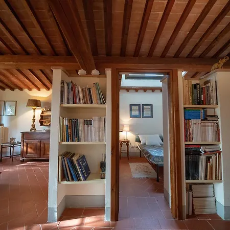 Apartment The Old Castle Alica Forcoli